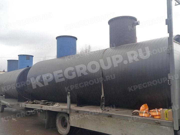фото пожарный резервуар емкость 15 м3 15000 литров из полиэтилена подземный на машине КПЕ групп